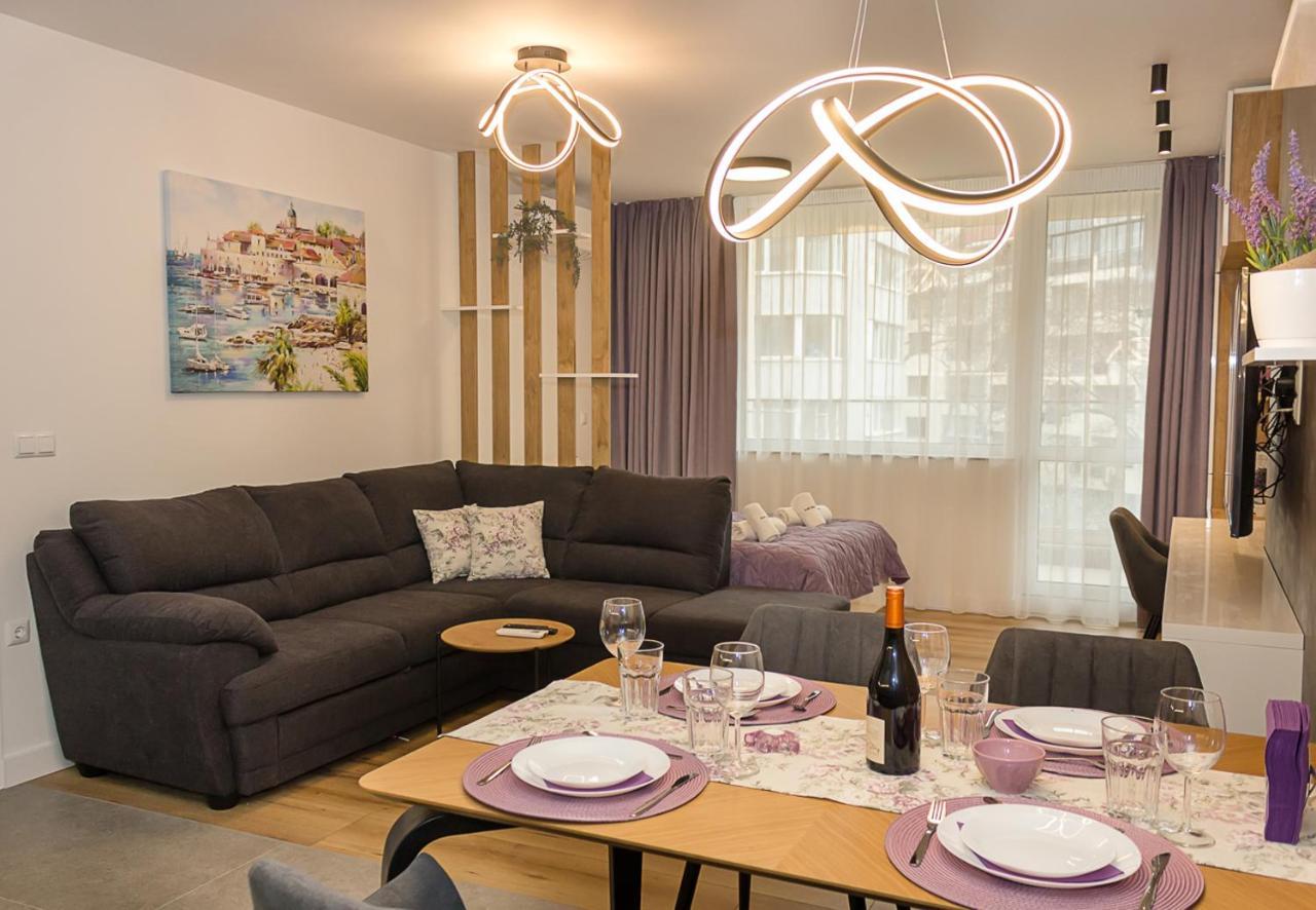 Modern Seaside Retreat 1Bd Apartments By Flat Mаnager Варна Экстерьер фото